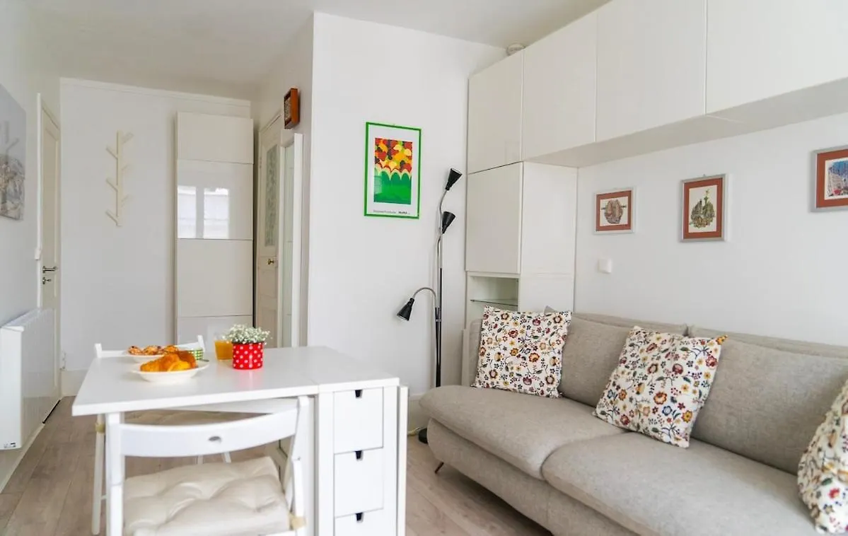 Cosy Studio Metro 14, 13 باريس