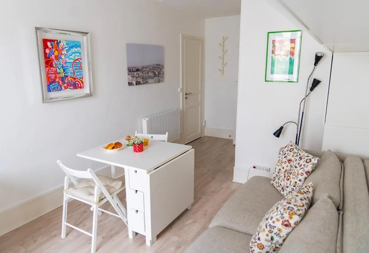 Cosy Studio Metro 14, 13 باريس 0*,  فرنسا